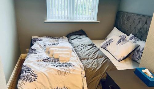 Double Room with Shared Bathroom