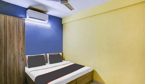 Single Bed in Mixed Dormitory Room