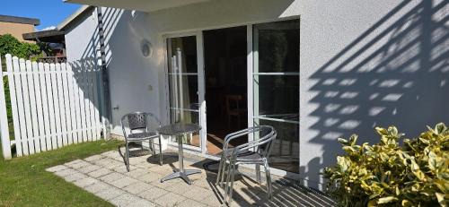 One-Bedroom Apartment with Terrace