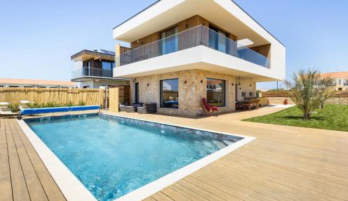 Three-Bedroom Townhouse