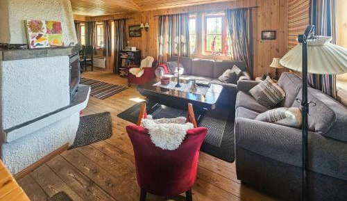 Four-Bedroom Holiday Home