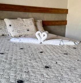 Deluxe Room (2 Adults + 1 Child)