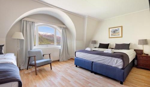 Triple Room with Fjord View