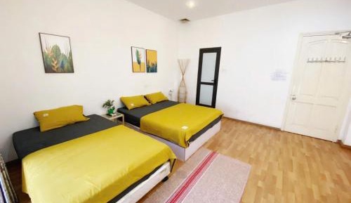 Triple Room with Private Bathroom