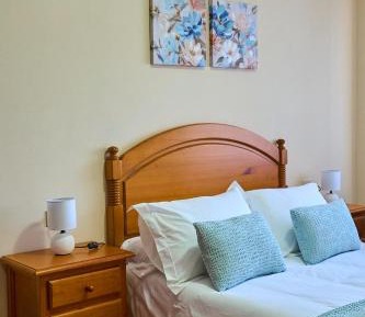 Three-Bedroom Apartment with Balcony