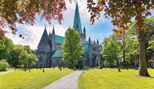 Studio Apartment with One Double Bed