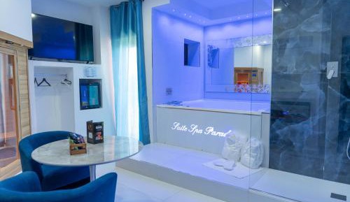 King Suite with Spa Bath