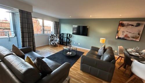 Two-Bedroom Apartment with Sofa Bed