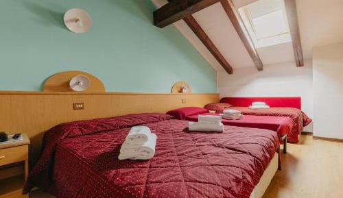 Economy Quadruple Room