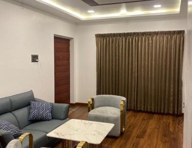 Family Room with Mountain View