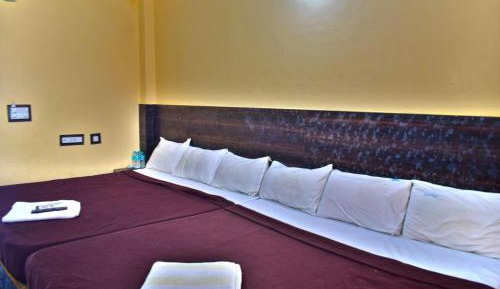 Mixed Dormitory Room