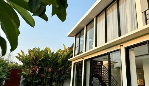 Villa with Private Pool