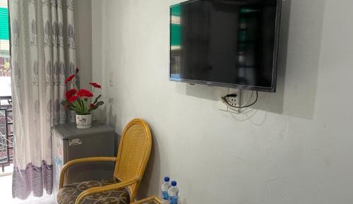 Economy Triple Room