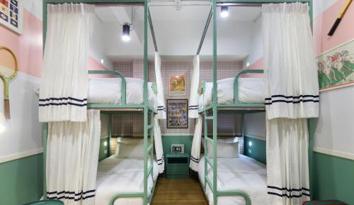 Quadruple Room with Shared Bathroom