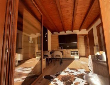 One-Bedroom Apartment with Balcony and Mountain View  