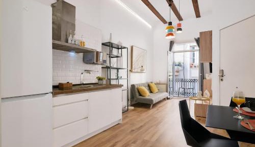 Apartment with Balcony