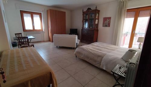 Family Room with Private External Bathroom