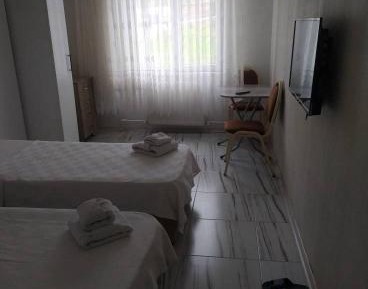 Double or Twin Room with Bathroom