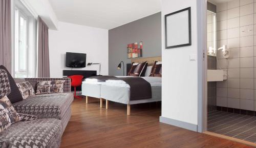 Standard Family Room