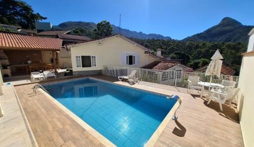 Three-Bedroom Holiday Home 