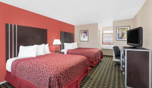 Suite with Two Queen Beds - Non-Smoking