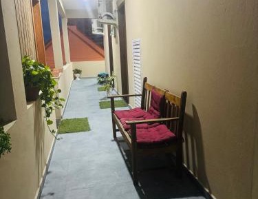 Deluxe Room (1 adult + 1 child)