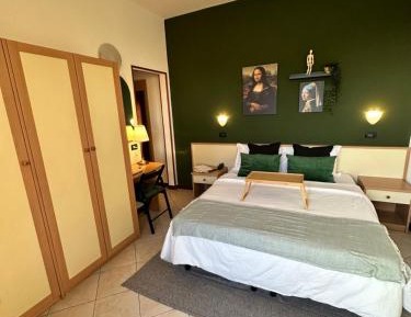 Quadruple Room with Balcony