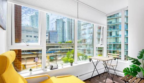 One-Bedroom Apartment with Balcony and City View