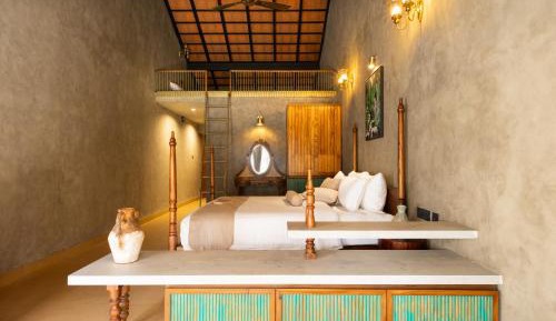 King Room with Balcony