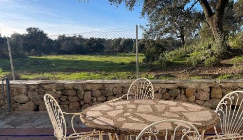 One-Bedroom Bungalow