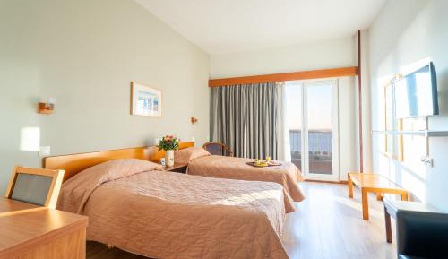 Twin Room with Sea View