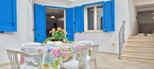 Two-Bedroom Deluxe Apartment