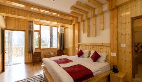 Deluxe Double Room with Balcony