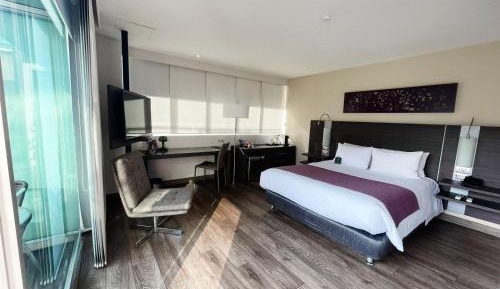 Deluxe Double Room with Balcony