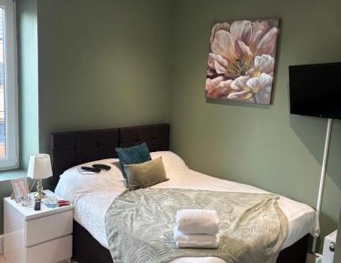 Double Room with Private Bathroom