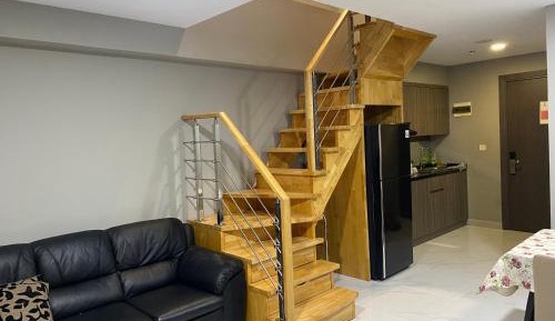 Two-Bedroom Apartment with City View