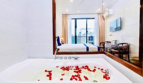 Deluxe Double Room with Balcony