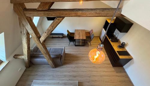 One-Bedroom Apartment 4