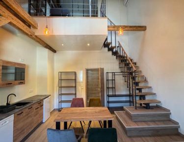 One-Bedroom Apartment 3