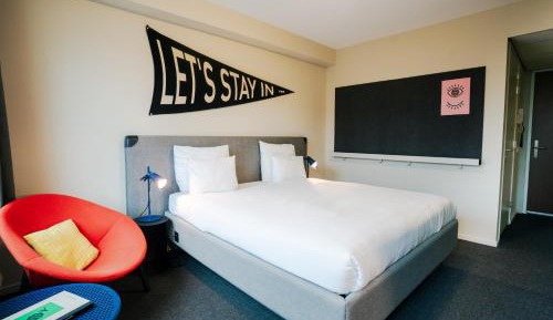 Executive Queen Room