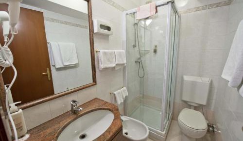 Basic Double or Twin Room