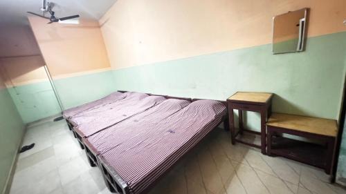 Quadruple Room with Private Bathroom