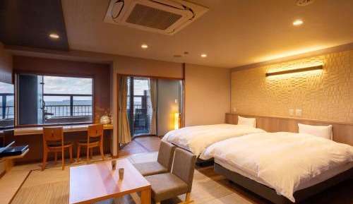 Japanese-Style Quadruple Room with Open-Air Hot Spring Bath, Massage Chair【Ominaeshi】