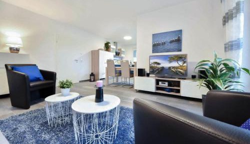 Apartment with Terrace