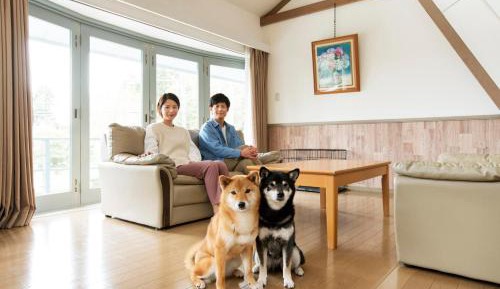 Cottage with Garden and Hot Spring