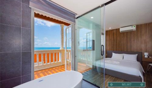 Superior Suite with Sea View