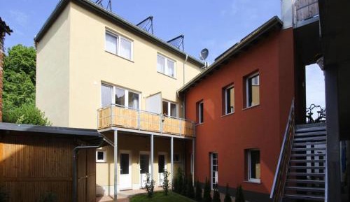 One-Bedroom Holiday Home