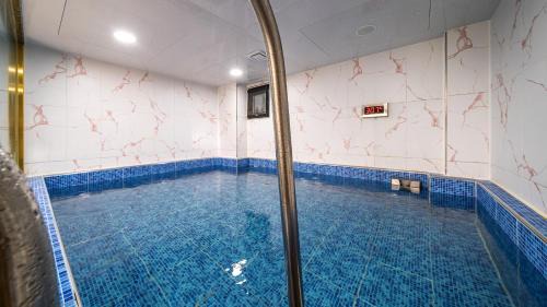 Double Room 2