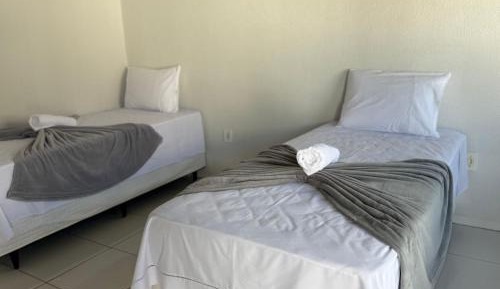 Basic Triple Room with Shared Bathroom