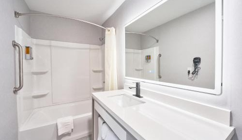 Superior King Room (Non-Smoking)